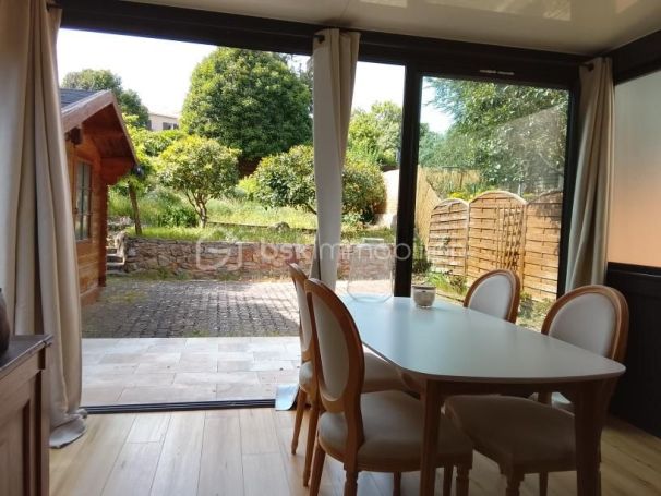 A louer APPARTEMENT T2 50 M2 TERRASSE BORD DE MER HYERES