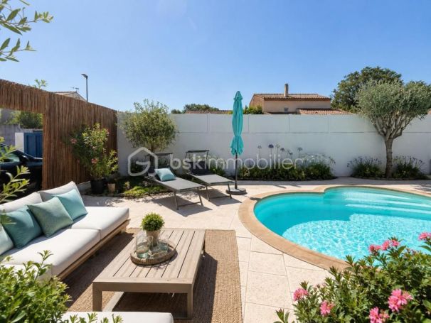 A vendre MAISON  4 PIECES 93 M2  MONTBLANC