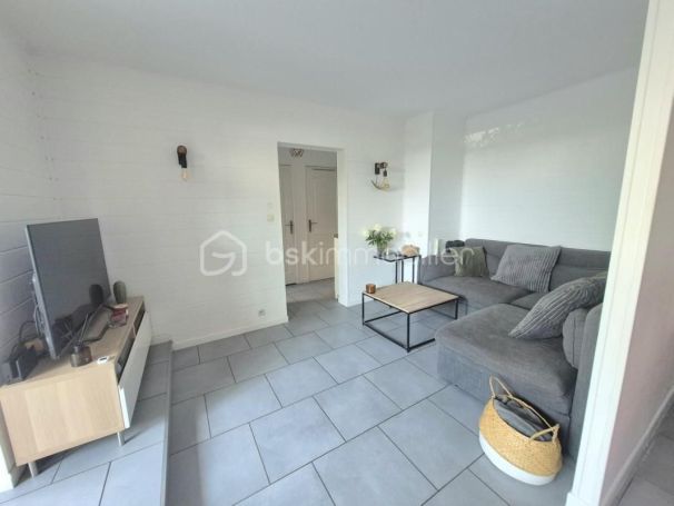 A louer STUDIO  34 M2  LA VALETTE DU VAR