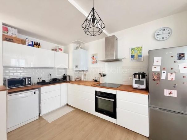 A louer APPARTEMENT T3 63 M2  BAYONNE