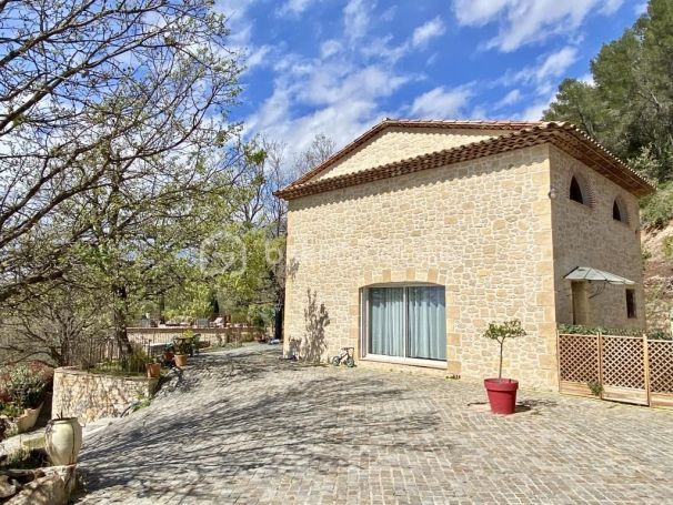 A louer MAISON  4 PIECES 104 M2  LA MOTTE