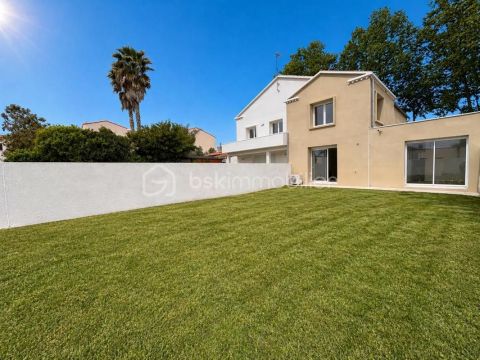 A louer MAISON  4 PIECES 92 M2 PLAGE à PIED VIAS