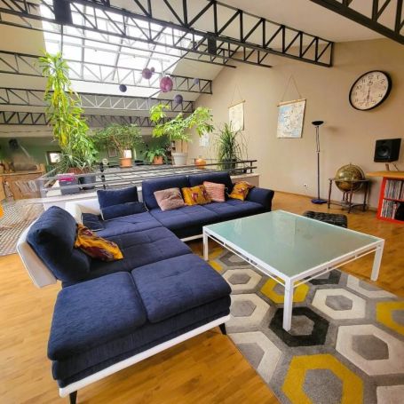 A louer LOFT DUPLEX T4 161 M2 TERRASSE  PEZENAS