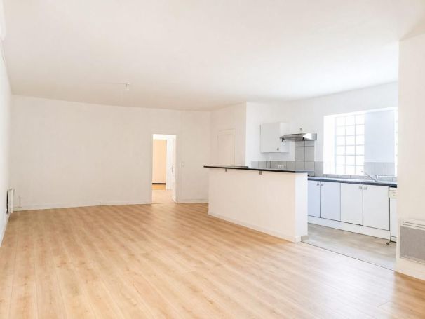 A louer APPARTEMENT T3 70 M2 BORD DE MER NARBONNE