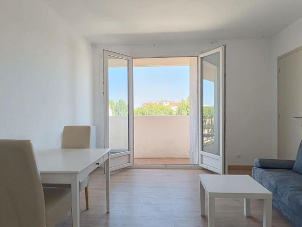 A louer APPARTEMENT T2 53 M2 BORD DE MER NARBONNE