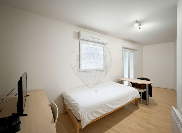 A louer STUDIO  18 M2  NANTES