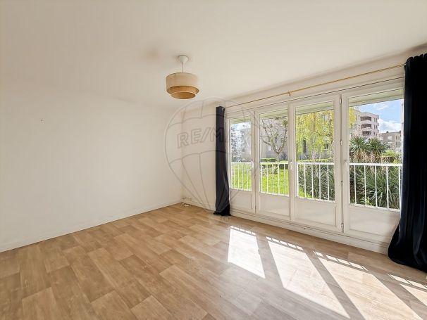 A louer APPARTEMENT T4 73 M2  NANTES
