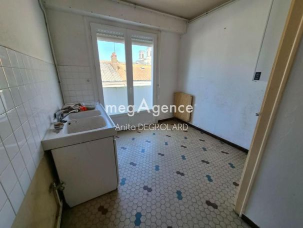 A louer APPARTEMENT T4 87 M2  LA ROCHE SUR YON