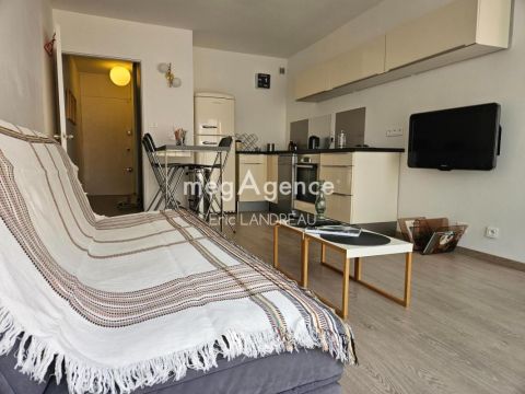 A louer APPARTEMENT T2 32 M2 BORD DE MER LES SABLES D OLONNE