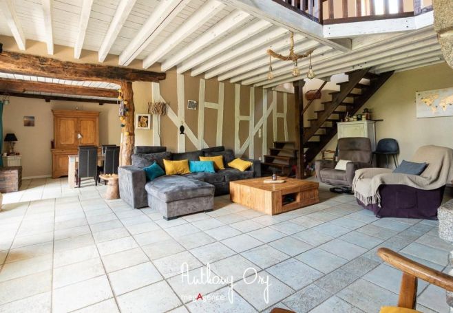 A louer MAISON  DE MAîTRE  VALDALLIERE