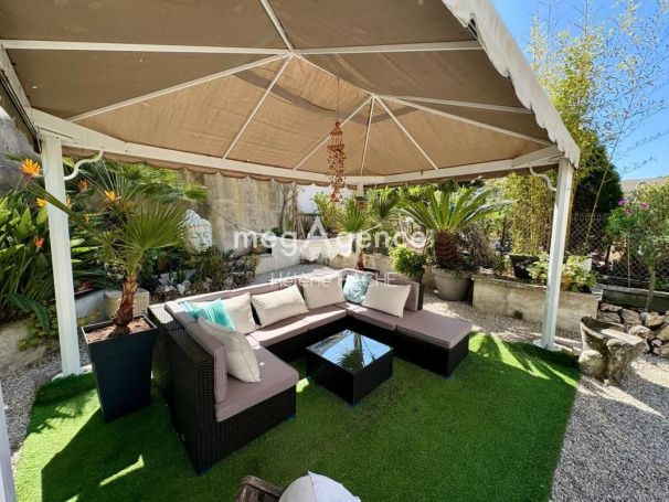 A louer APPARTEMENT DE PRESTIGE T3 54 M2 TERRASSE BORD DE MER NICE