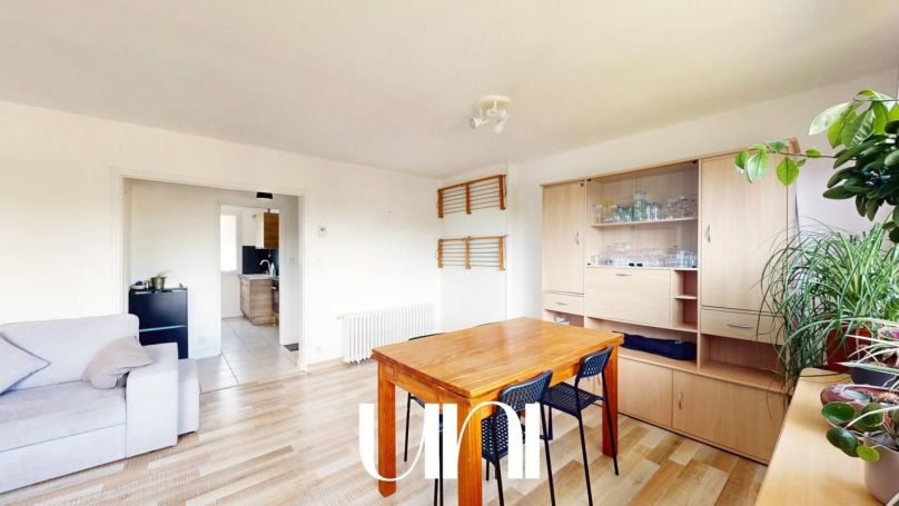 A louer APPARTEMENT T3 67 M2  CAEN