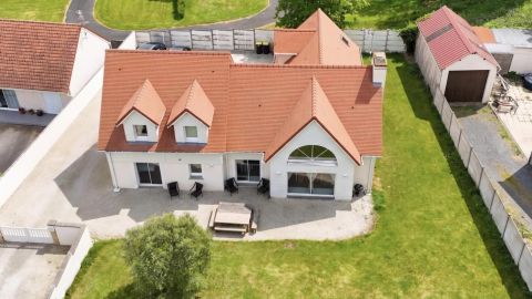 A louer MAISON D'ARCHITECTE BORD DE MER TRACY SUR MER