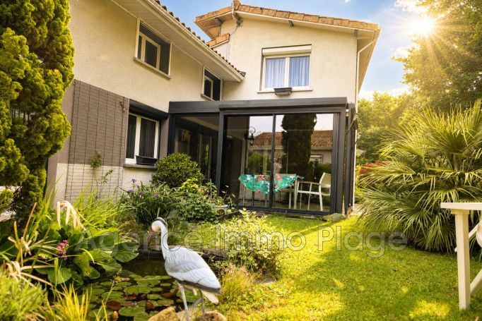 A vendre MAISON  4 PIECES 135 M2  SAINT VIVIEN DE MEDOC campagne