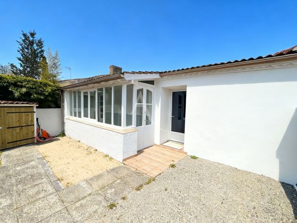 A vendre MAISON  3 PIECES 60 M2 BORD DE MER LONGEVILLE SUR MER