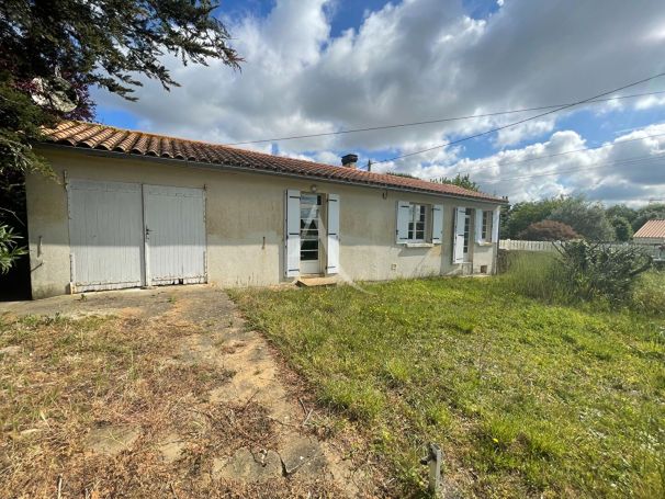 A vendre MAISON  3 PIECES 75 M2 BORD DE MER LONGEVILLE SUR MER