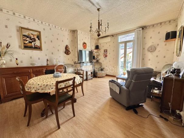 A louer APPARTEMENT T4 87 M2  BEZIERS