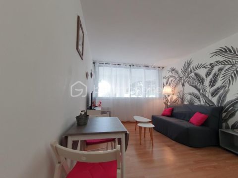 A louer STUDIO  20 M2 BORD DE MER LA GRANDE MOTTE