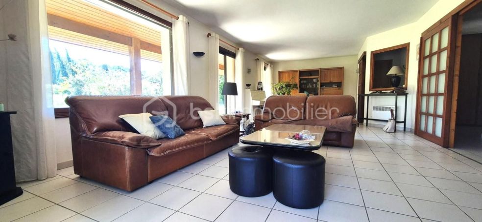 A louer MAISON  7 PIECES 174 M2  SAINT GEOURS DE MAREMNE