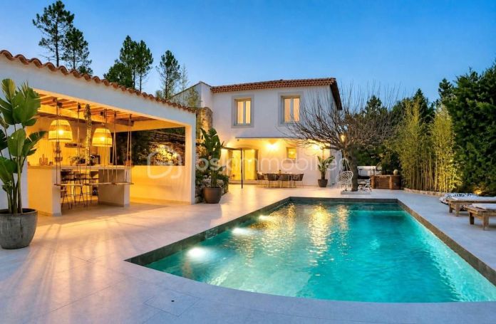 A louer MAISON  CONTEMPORAINE BORD DE MER LES ADRETS DE L ESTEREL