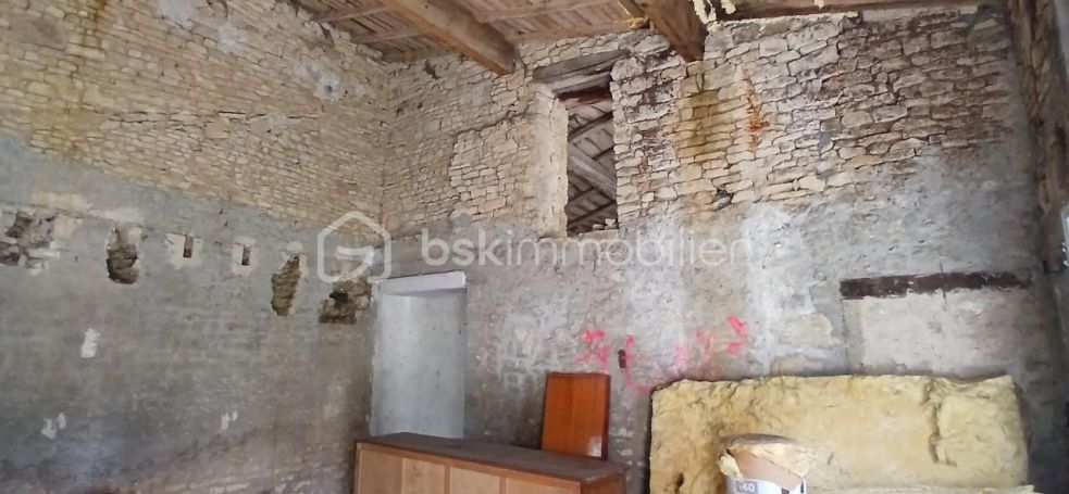A louer MAISON  DE MAîTRE  MIGRON