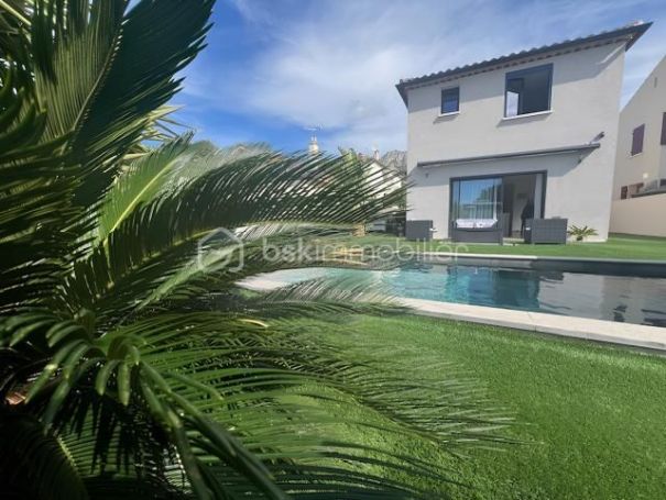 A louer MAISON  CONTEMPORAINE BORD DE MER TOULON