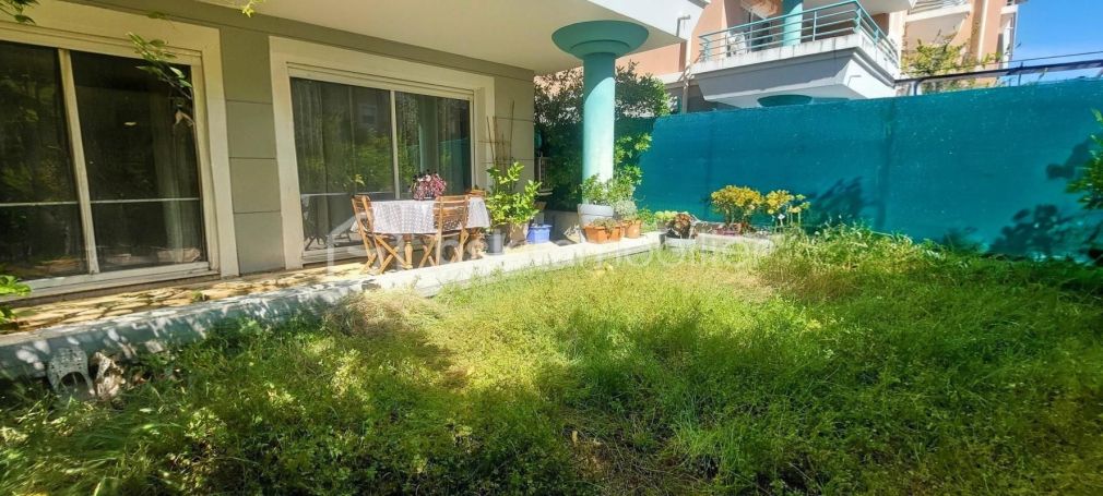 A louer APPARTEMENT DE PRESTIGE T3 62 M2 TERRASSE  PEGOMAS