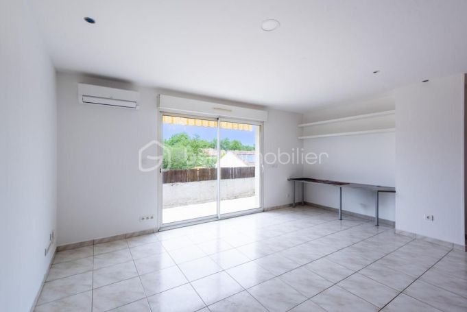 A louer APPARTEMENT T2 41 M2 TERRASSE BORD DE MER MIRAMAS