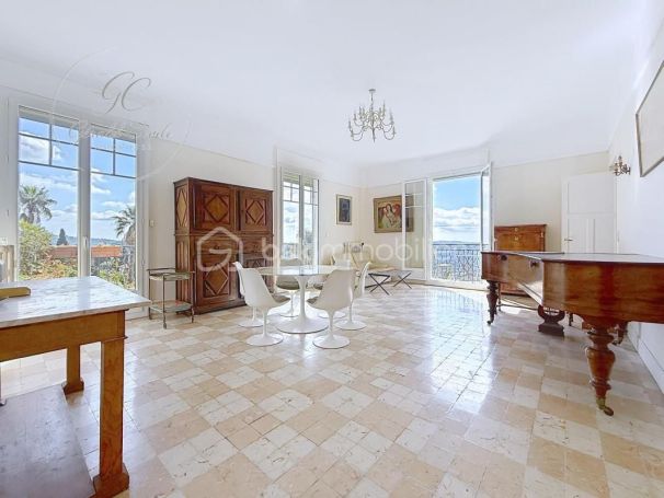 A louer APPARTEMENT DE PRESTIGE NEUF T3 103 M2 VUE MER GRASSE
