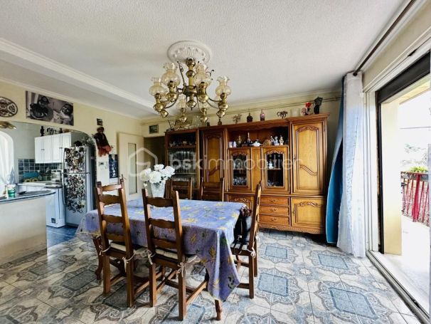 A louer APPARTEMENT T4 64 M2 PLAGE à PIED LA SEYNE SUR MER