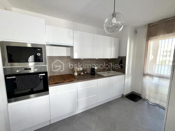 A louer APPARTEMENT T4 87 M2 TERRASSE  JUVIGNAC