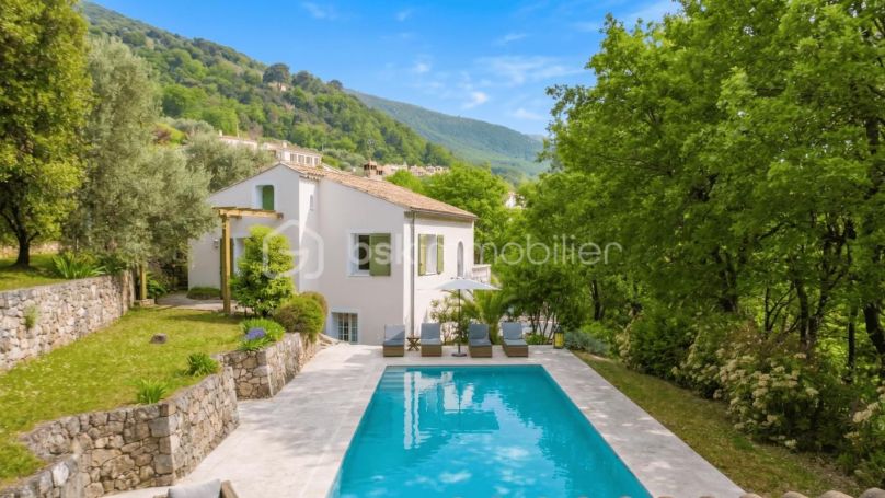 A louer MAISON  4 PIECES 128 M2  GATTIERES
