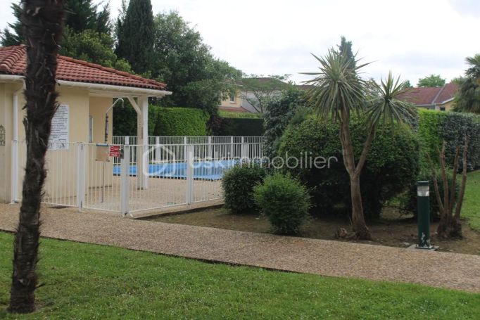 A louer APPARTEMENT T2 43 M2  PAU