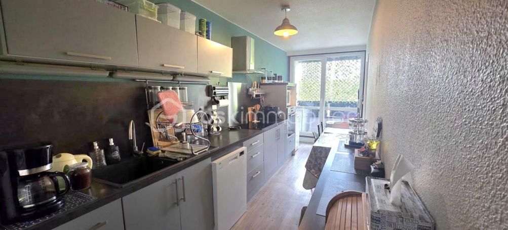 A louer APPARTEMENT T4 74 M2  PESSAC