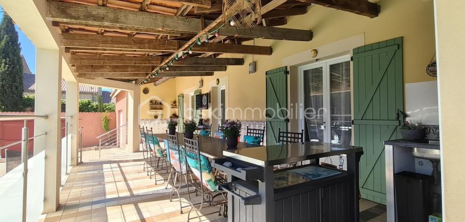 A louer MAISON  8 PIECES 165 M2  NISSAN LEZ ENSERUNE