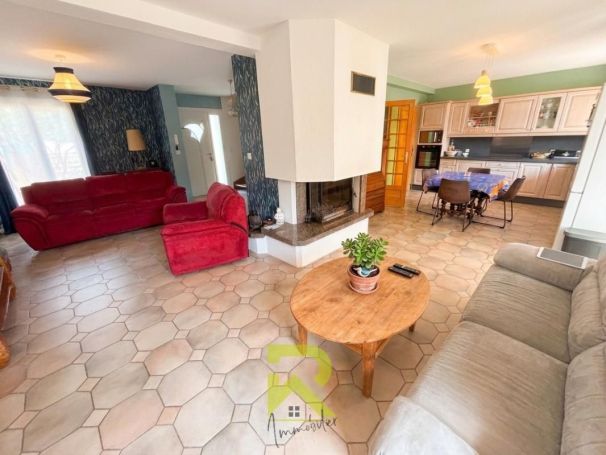 A louer MAISON  6 PIECES 134 M2 BORD DE MER AGDE