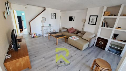 A louer APPARTEMENT DUPLEX T4 73 M2 BORD DE MER GRUISSAN