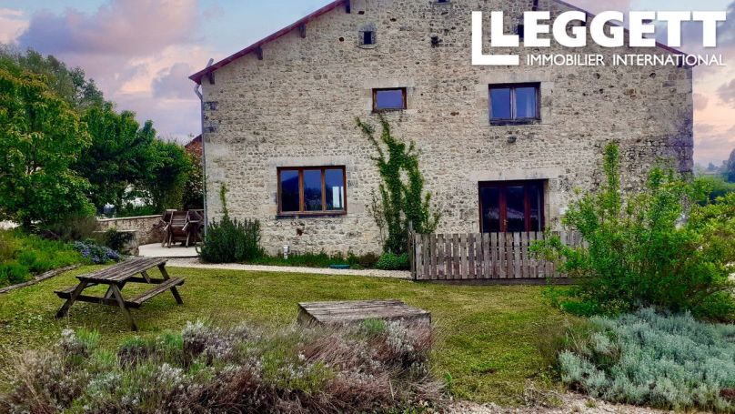 A louer GîTE  CHEVANCEAUX