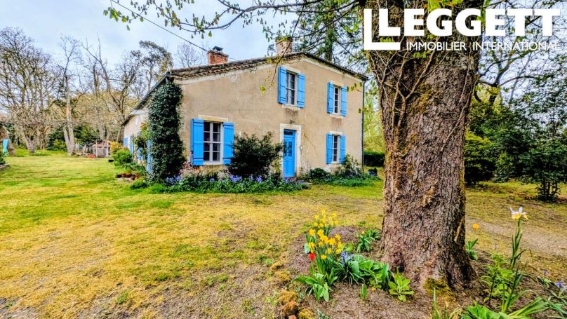 A louer MAISON  DE MAîTRE  LOSSE