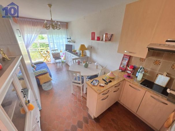 A louer STUDIO  22 M2 TERRASSE VUE MER VALRAS PLAGE