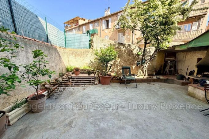 A louer APPARTEMENT T2 31 M2  GARDANNE