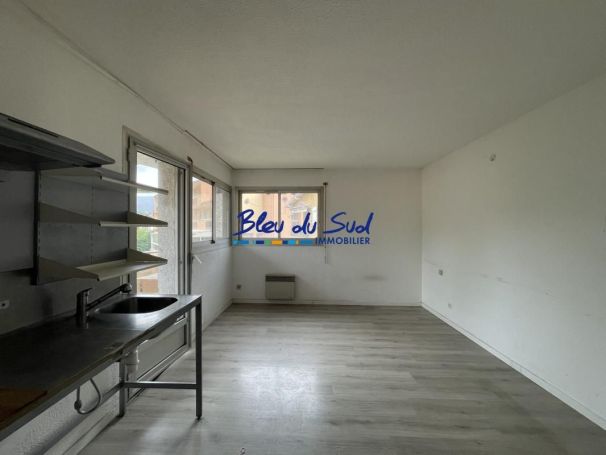 A louer STUDIO  22 M2  VERNET LES BAINS