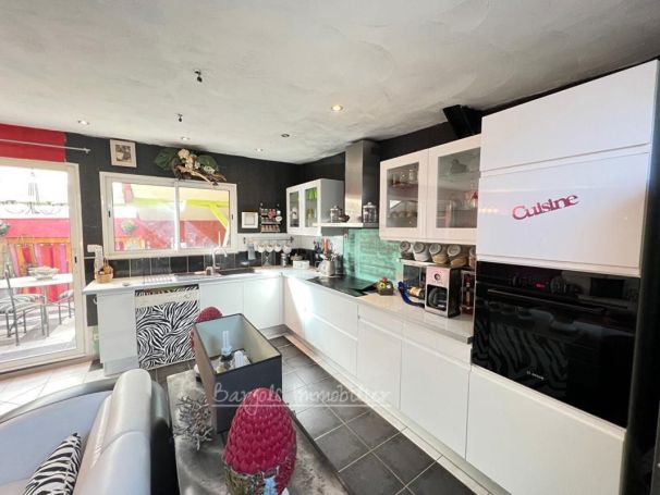A louer APPARTEMENT DUPLEX T4 97 M2 TERRASSE  BARJOLS