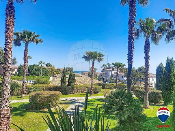 A louer APPARTEMENT T2 27 M2 TERRASSE VUE MER LINGUIZZETTA