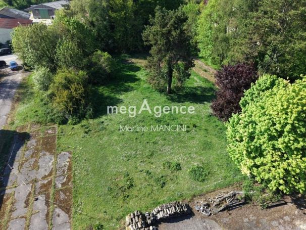 A vendre TERRAIN 5 400 M2  OCCOCHES
