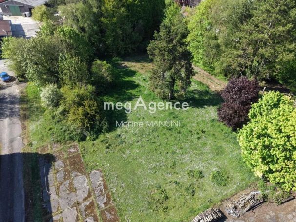 A vendre TERRAIN 5 400 M2  OCCOCHES