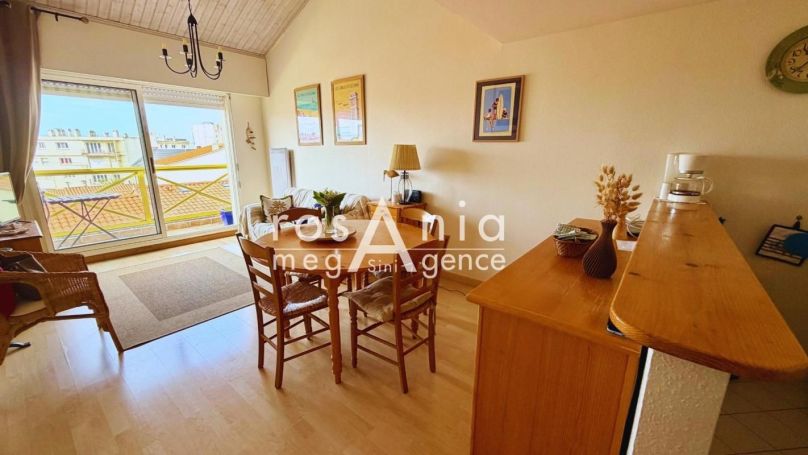 A louer APPARTEMENT DUPLEX T3 60 M2 BORD DE MER LES SABLES D OLONNE