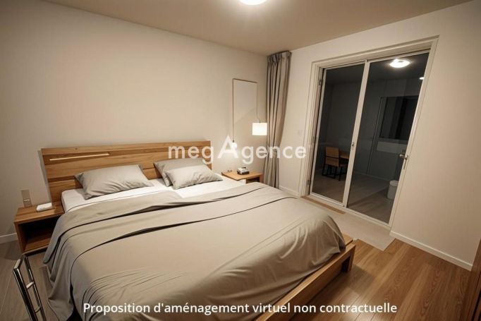 A louer APPARTEMENT T3 59 M2 BORD DE MER TOULON