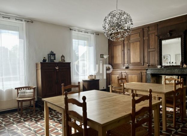 A louer MAISON  DE MAîTRE  RUMAUCOURT