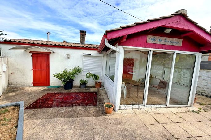 A vendre MAISON  4 PIECES 105 M2 BORD DE MER SOULAC SUR MER